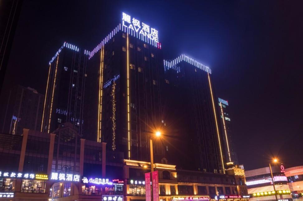 Lavande Hotel Luzhou Jiale Century City Zewnętrze zdjęcie