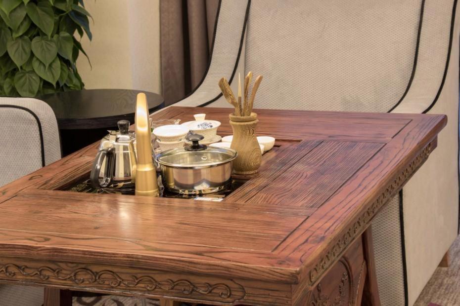 Lavande Hotel Luzhou Jiale Century City Zewnętrze zdjęcie