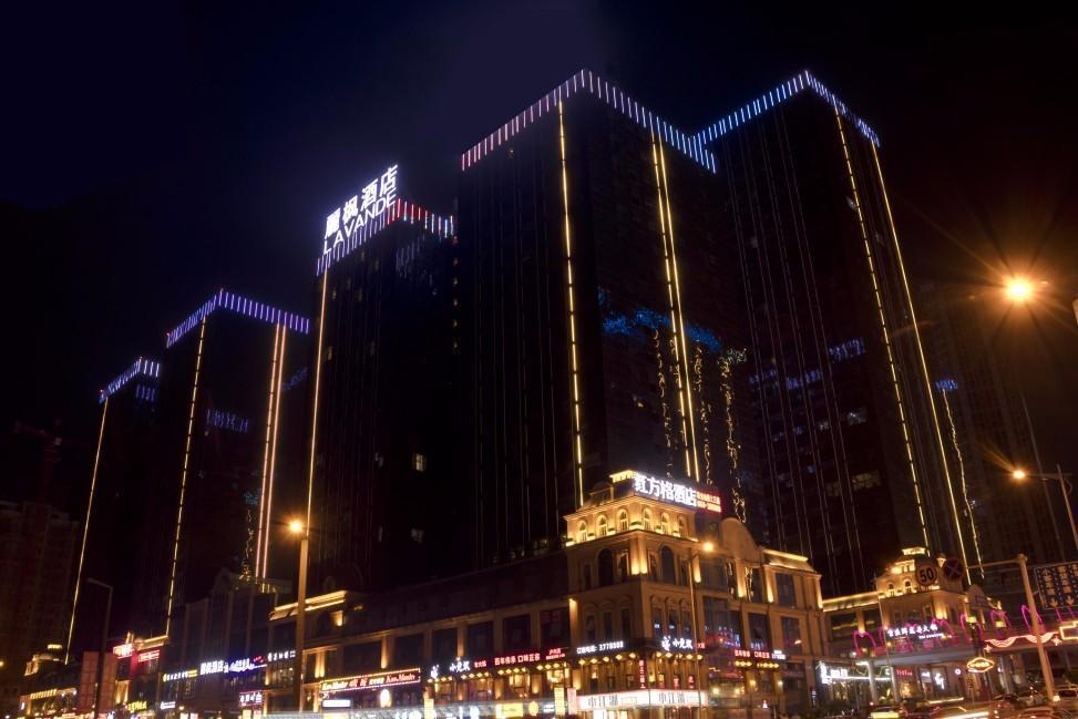 Lavande Hotel Luzhou Jiale Century City Zewnętrze zdjęcie